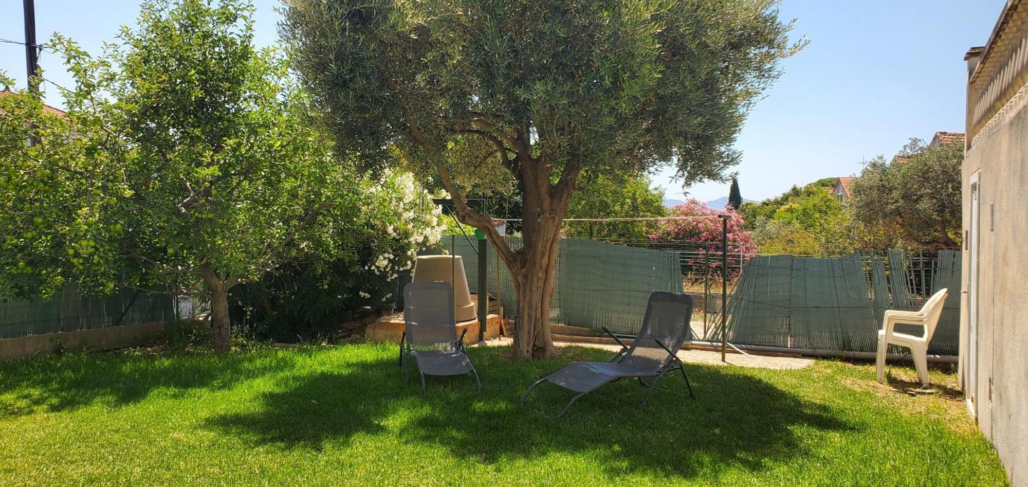 Jolie Studio En Rez De Jardin A L'Estaque Mourepiane Marseille Eksteriør billede